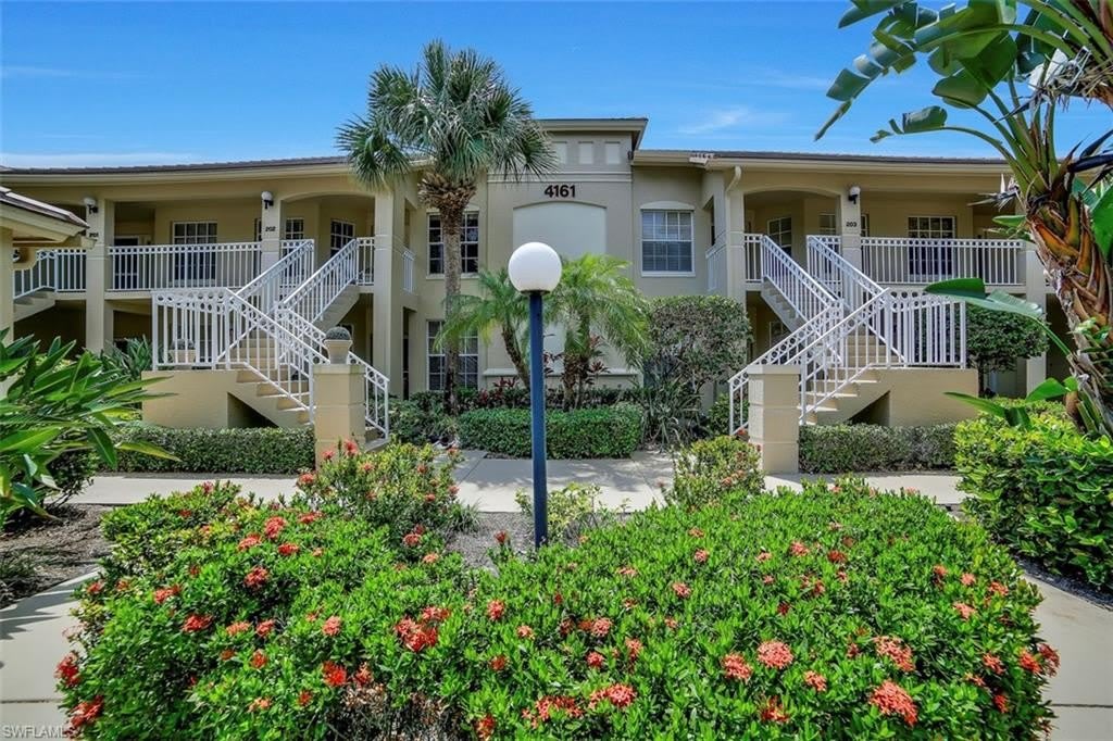 4161 Sawgrass Point Dr – photo 3