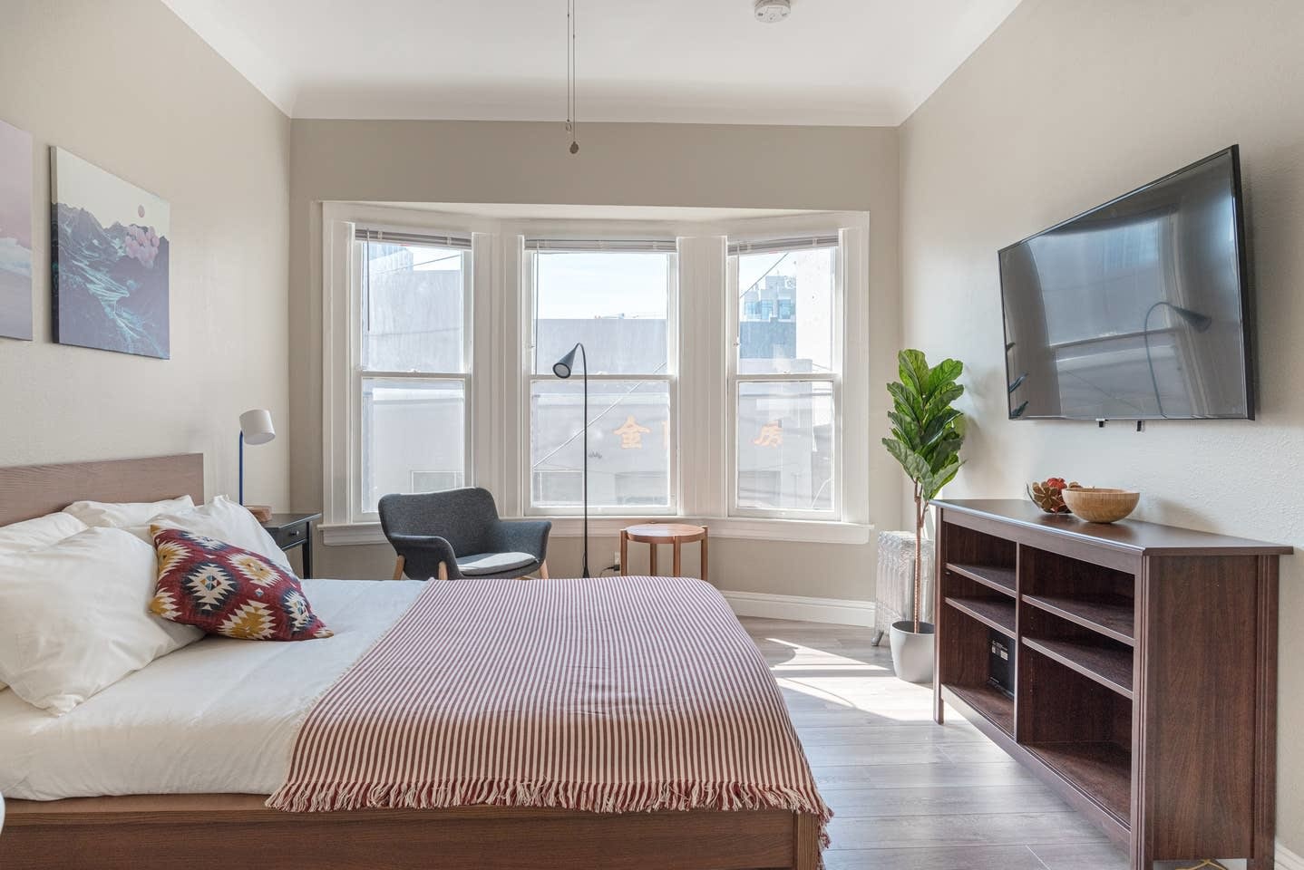 1632 Mason Street – photo 1
