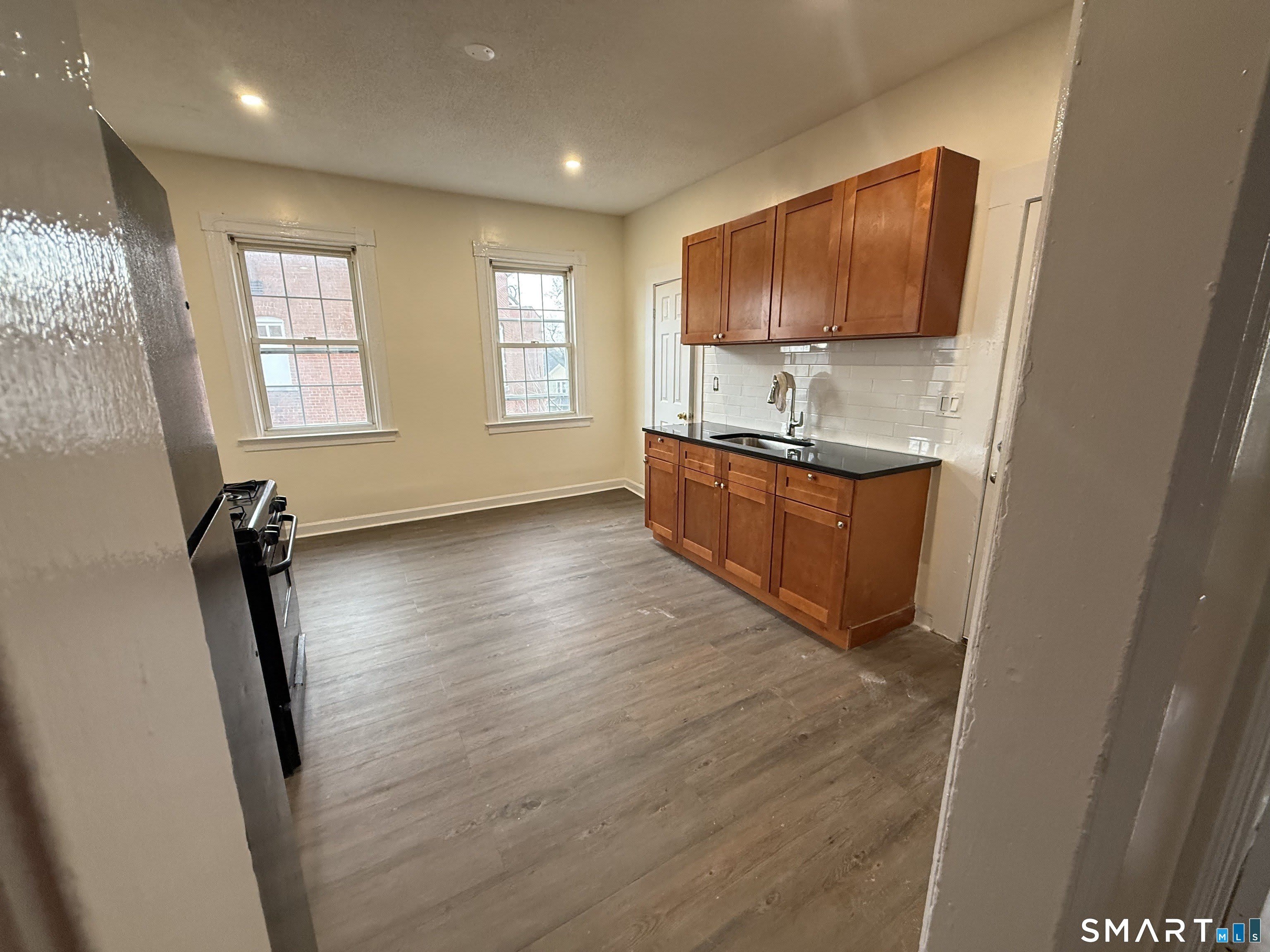 204 Homestead Avenue – photo 2