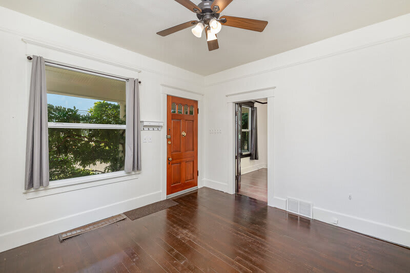 4406 6th Ave NW – photo 3