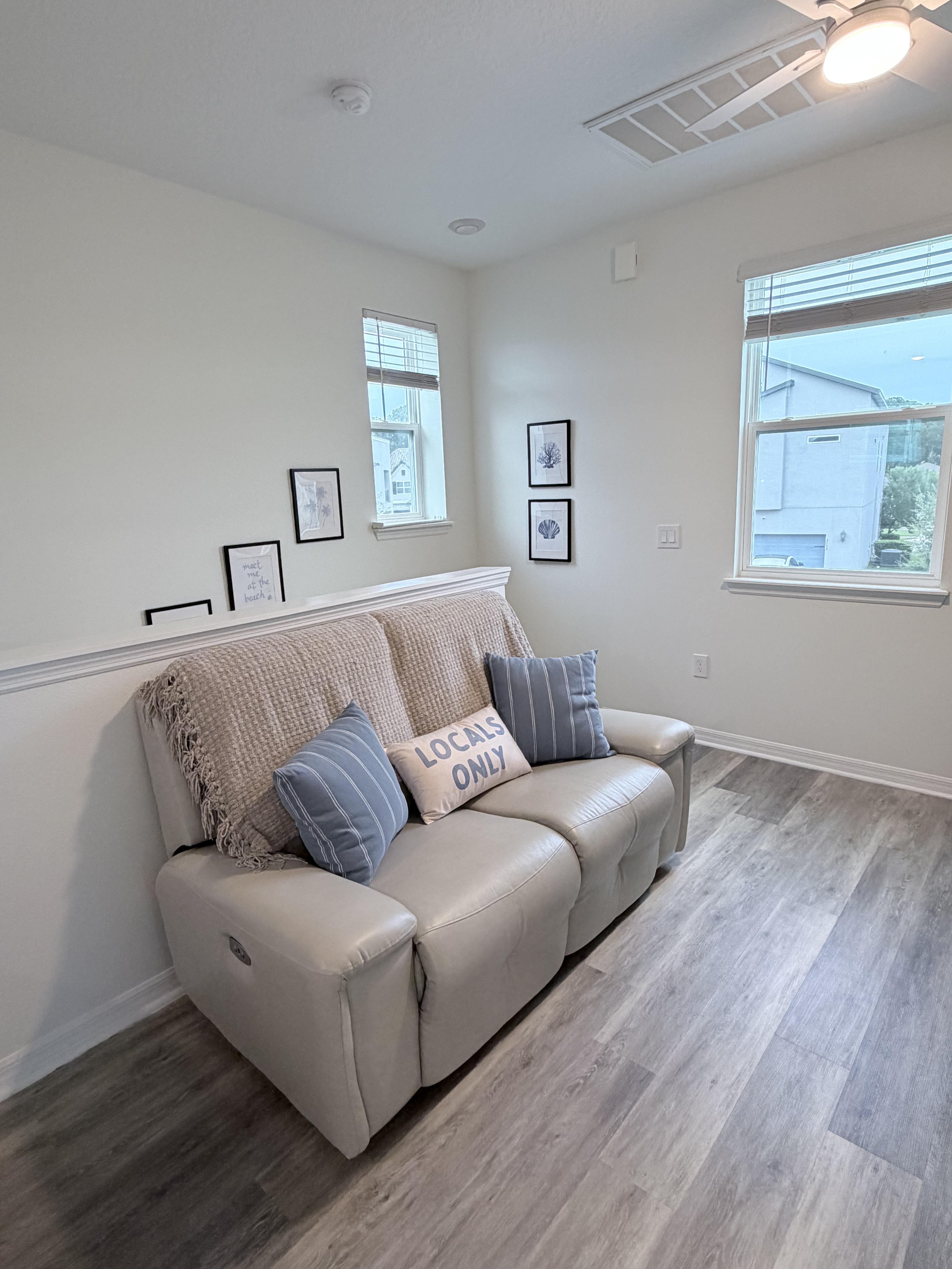 2089 White Feather Loop – photo 2