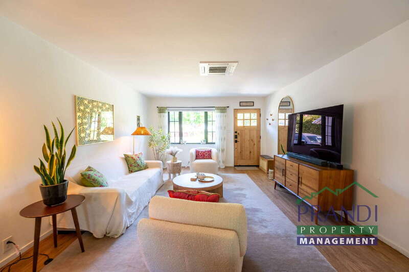 217 Humboldt St – photo 3