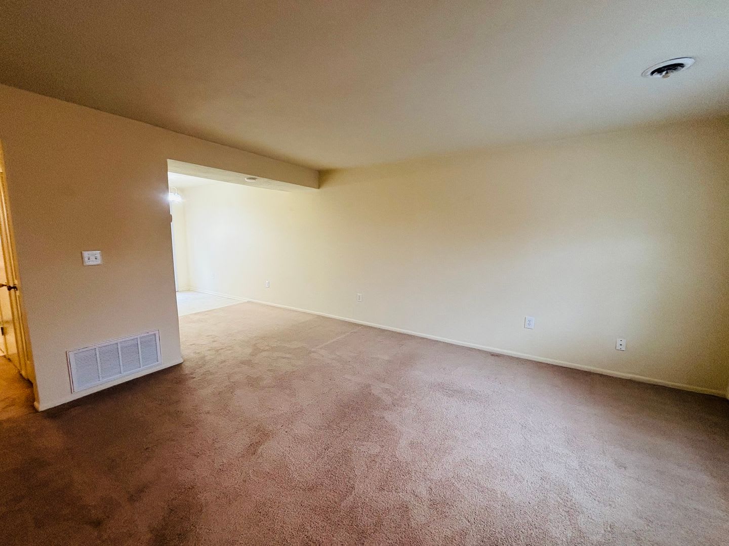 2 Bedroom 1 5 Bath Townhouse – photo 4