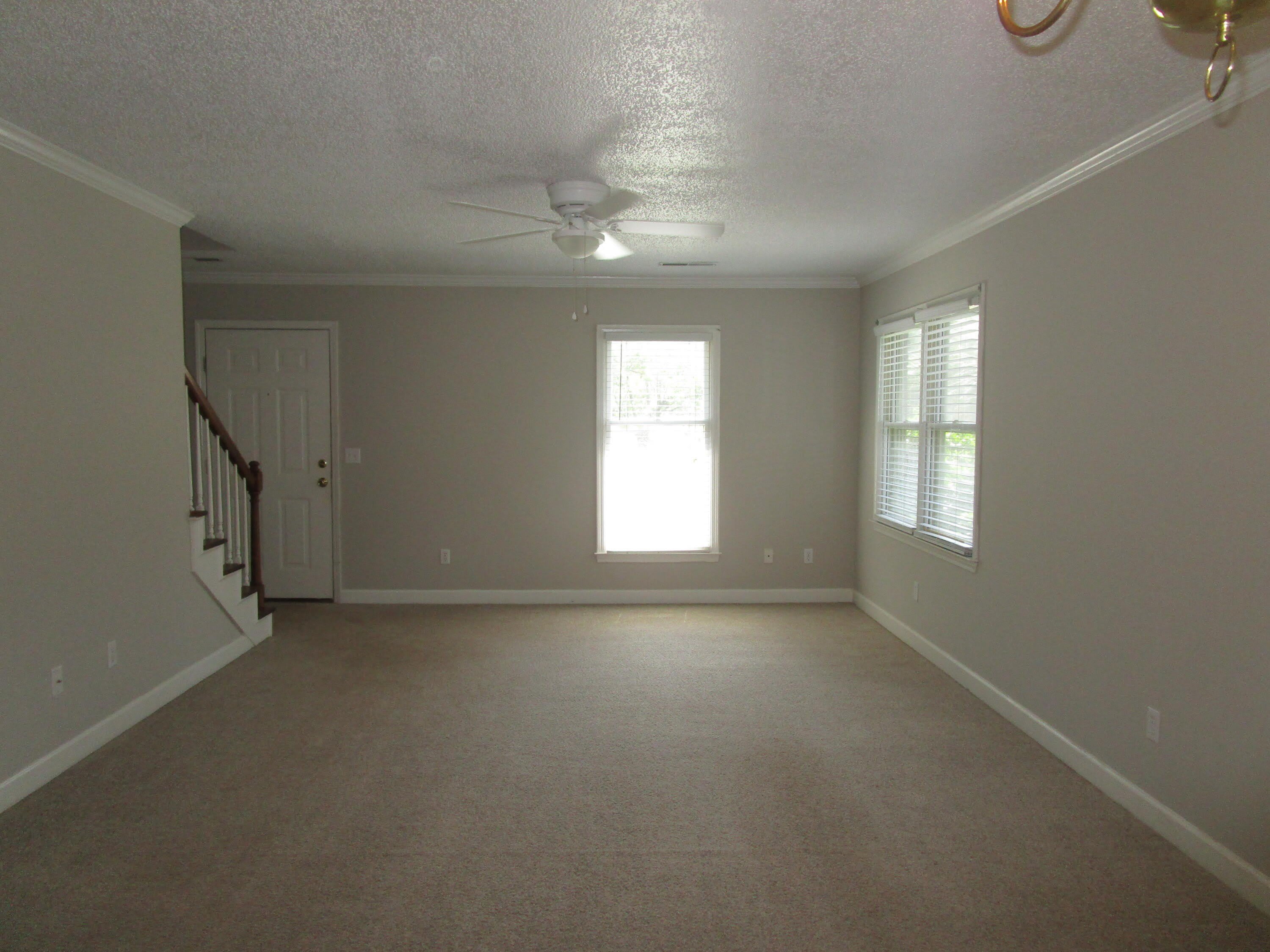 885 Grimble Court – photo 2