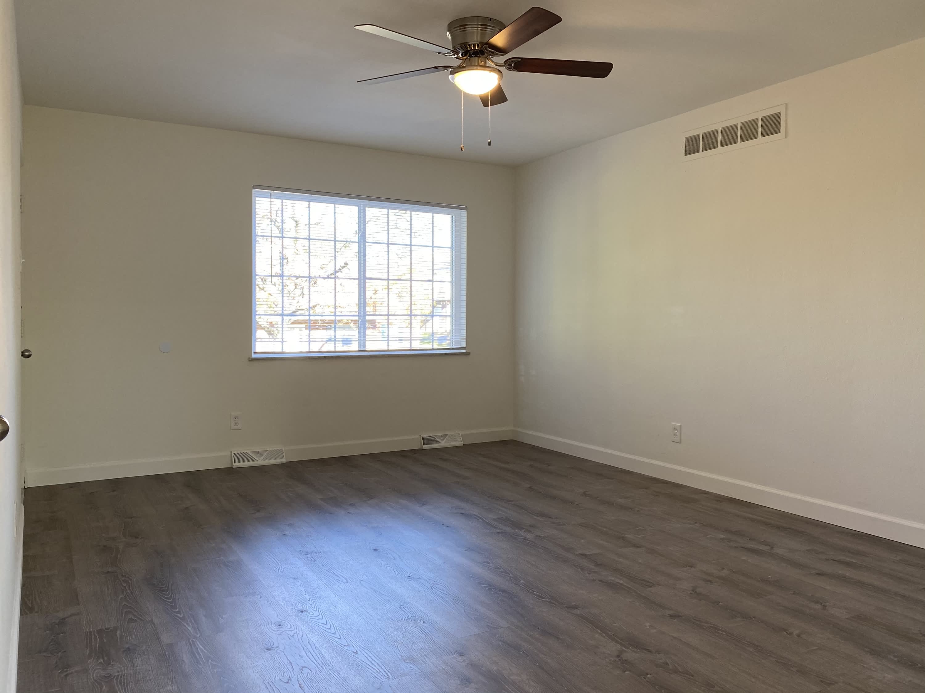 3980 Brittany Circle – photo 2