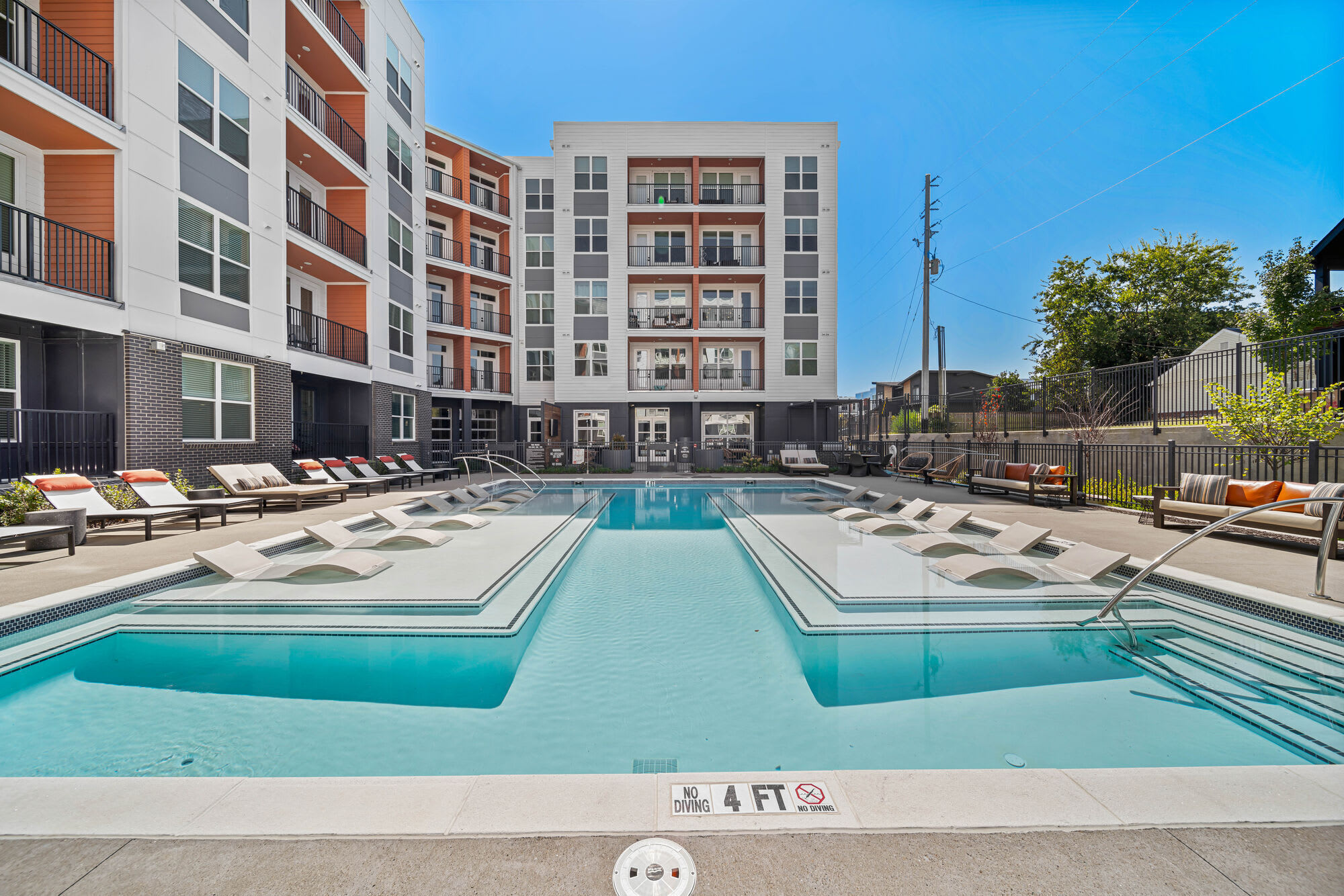 Towne Nashville – photo 5