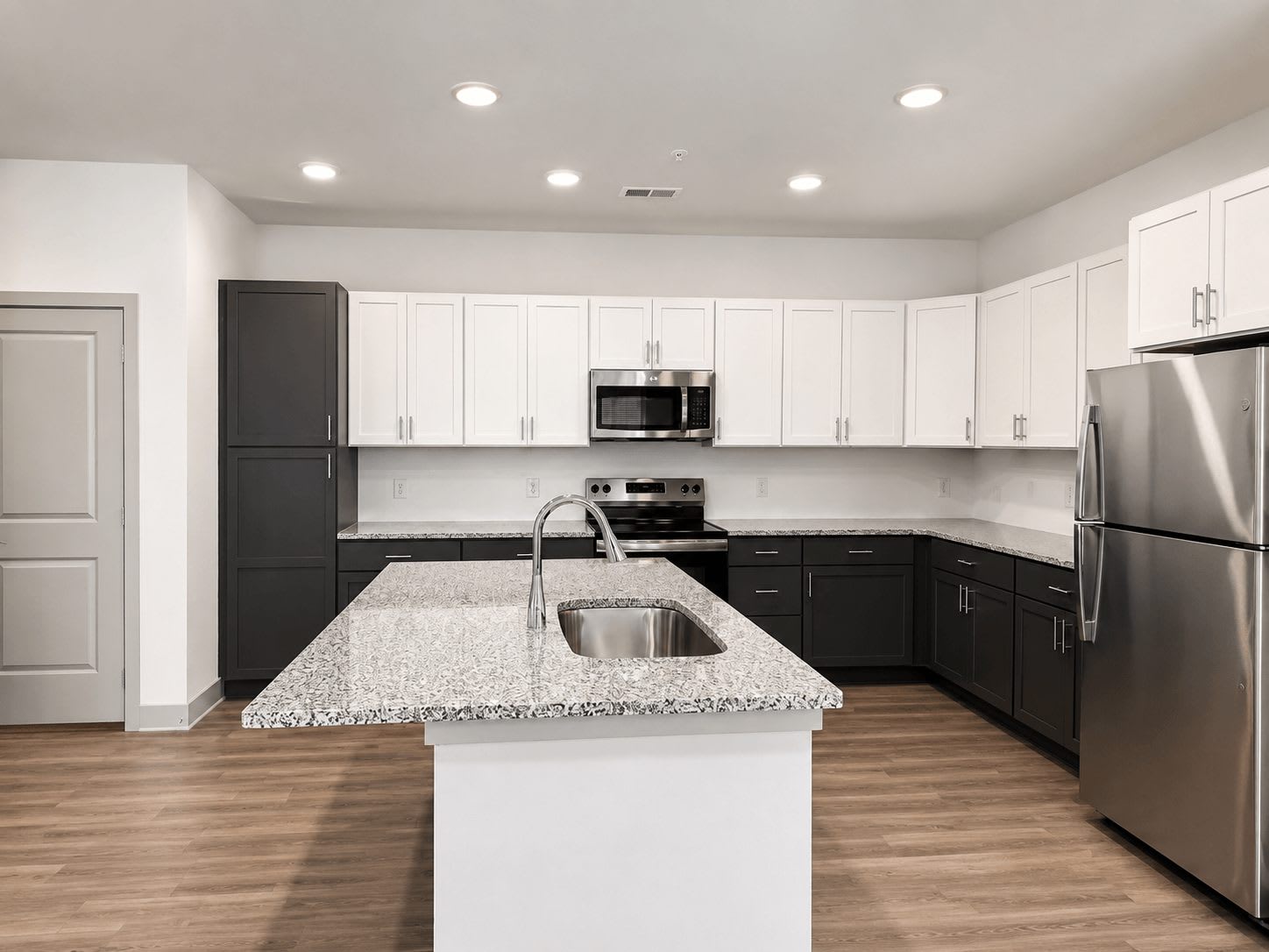 Madison Apex – photo 5