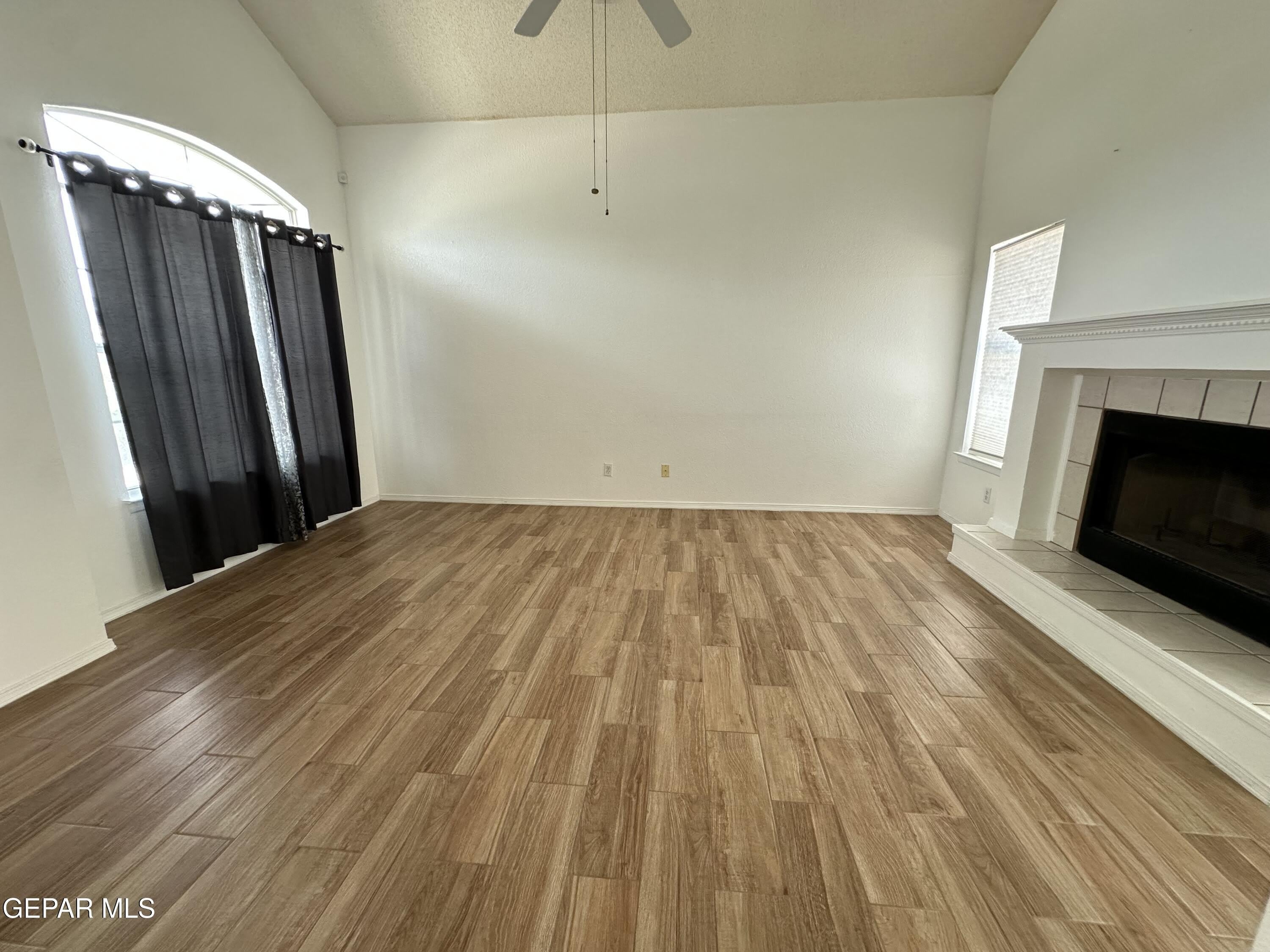 1340 JAMES CRAVENS Court – photo 4