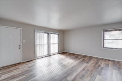 7310 East 30th Street – photo 4