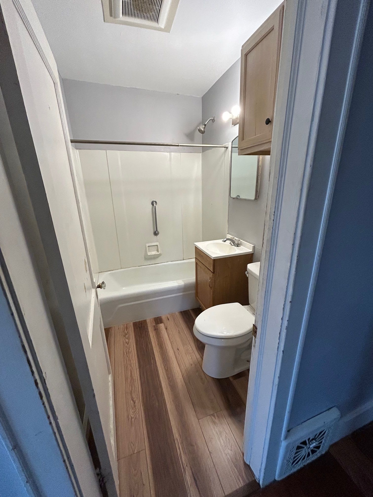 821 Minnesota Ave – photo 4