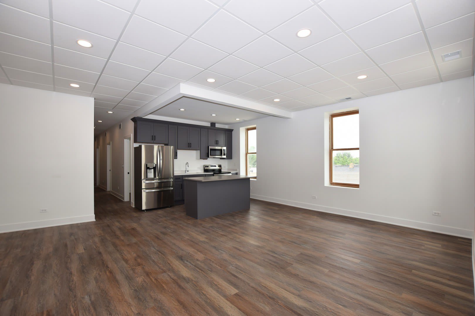 100 S State Street – photo 3