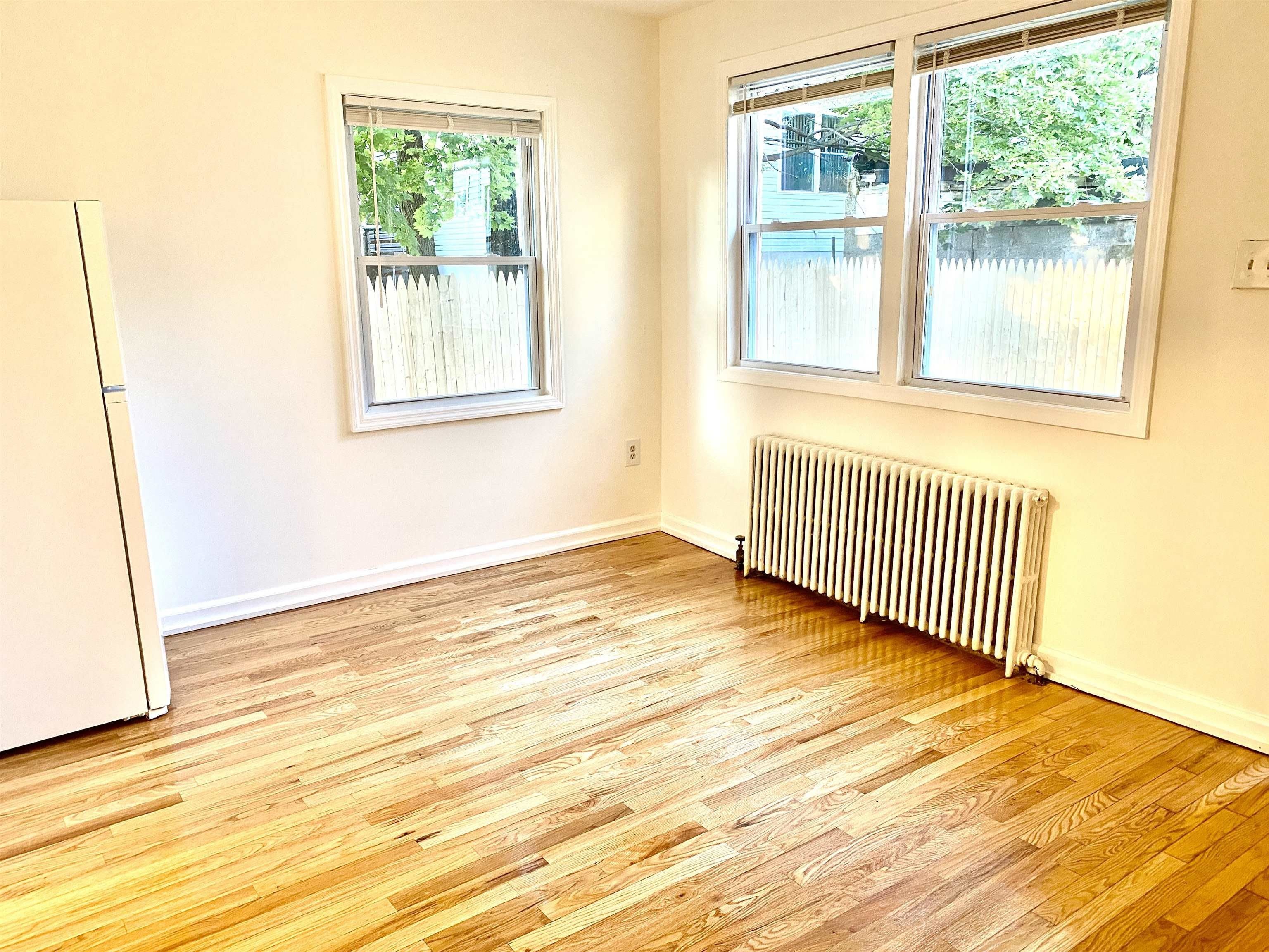 31-33 TILLINGHAST ST – photo 3