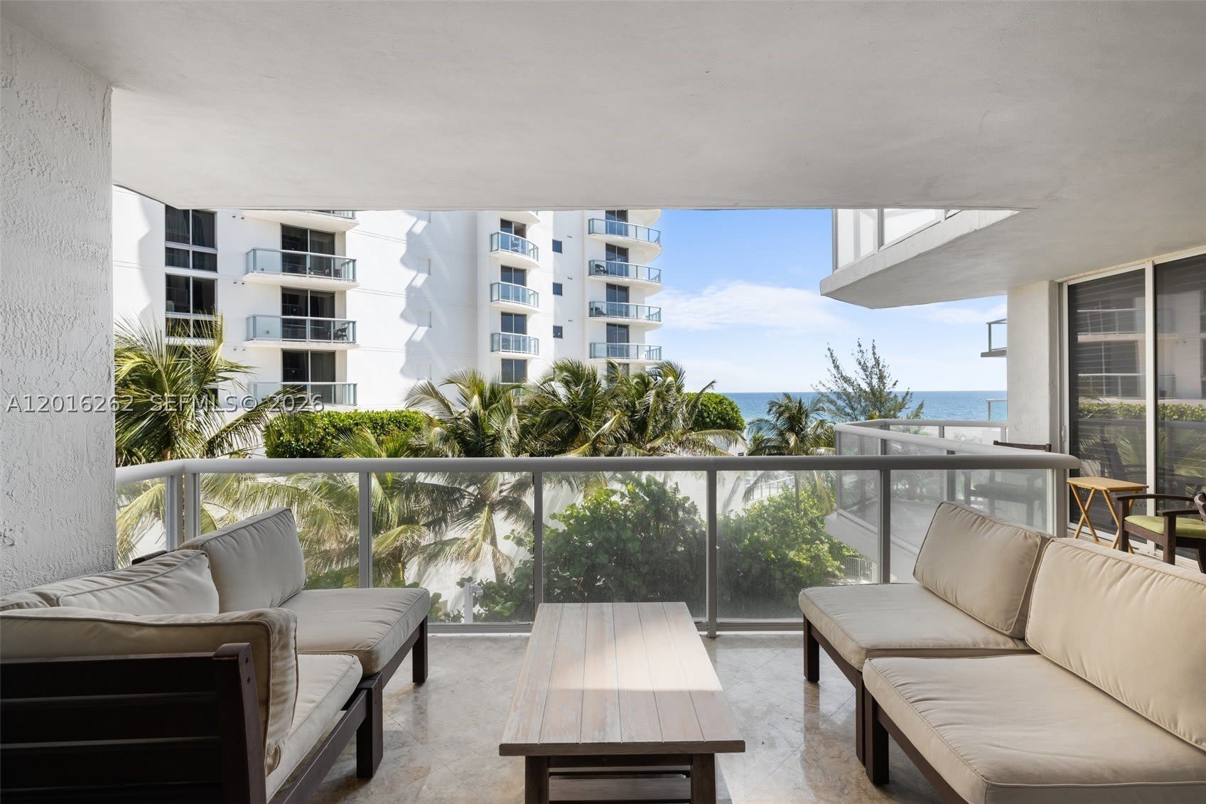 18671 Collins Ave – photo 5