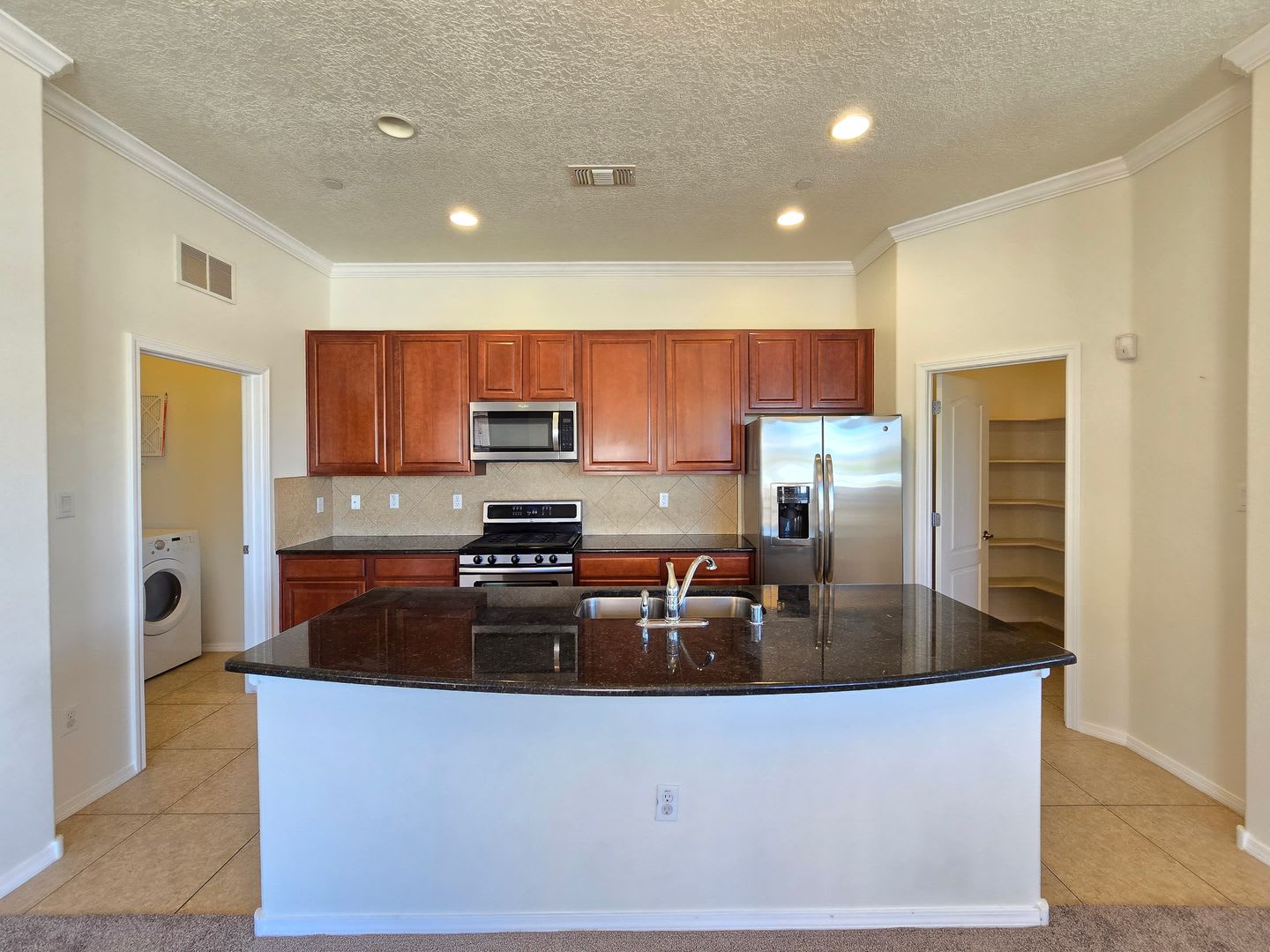 4512 Santa Elena Unit C – photo 2