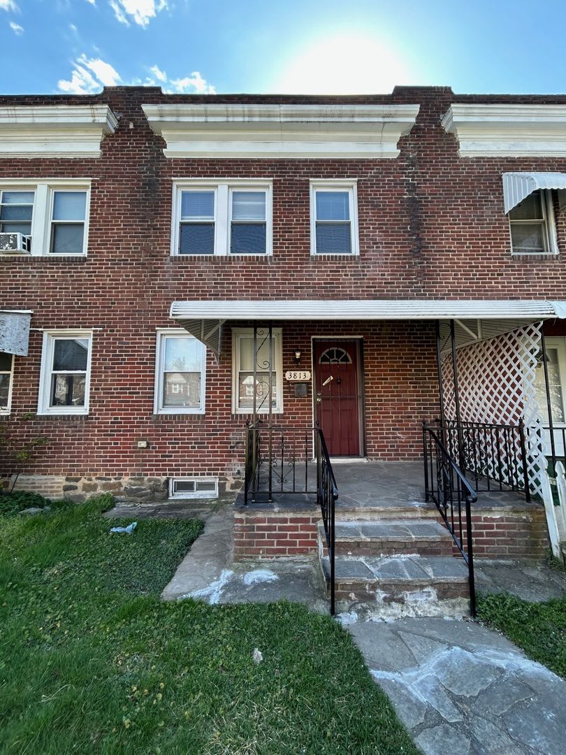Baltimore 2 Bedrooms Den And 1 Baths Available – photo 1
