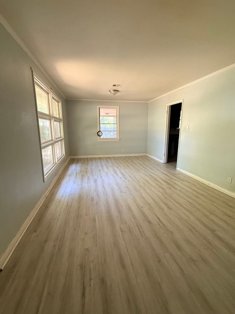 Affordable 3 bedroom 1 bath home – photo 1