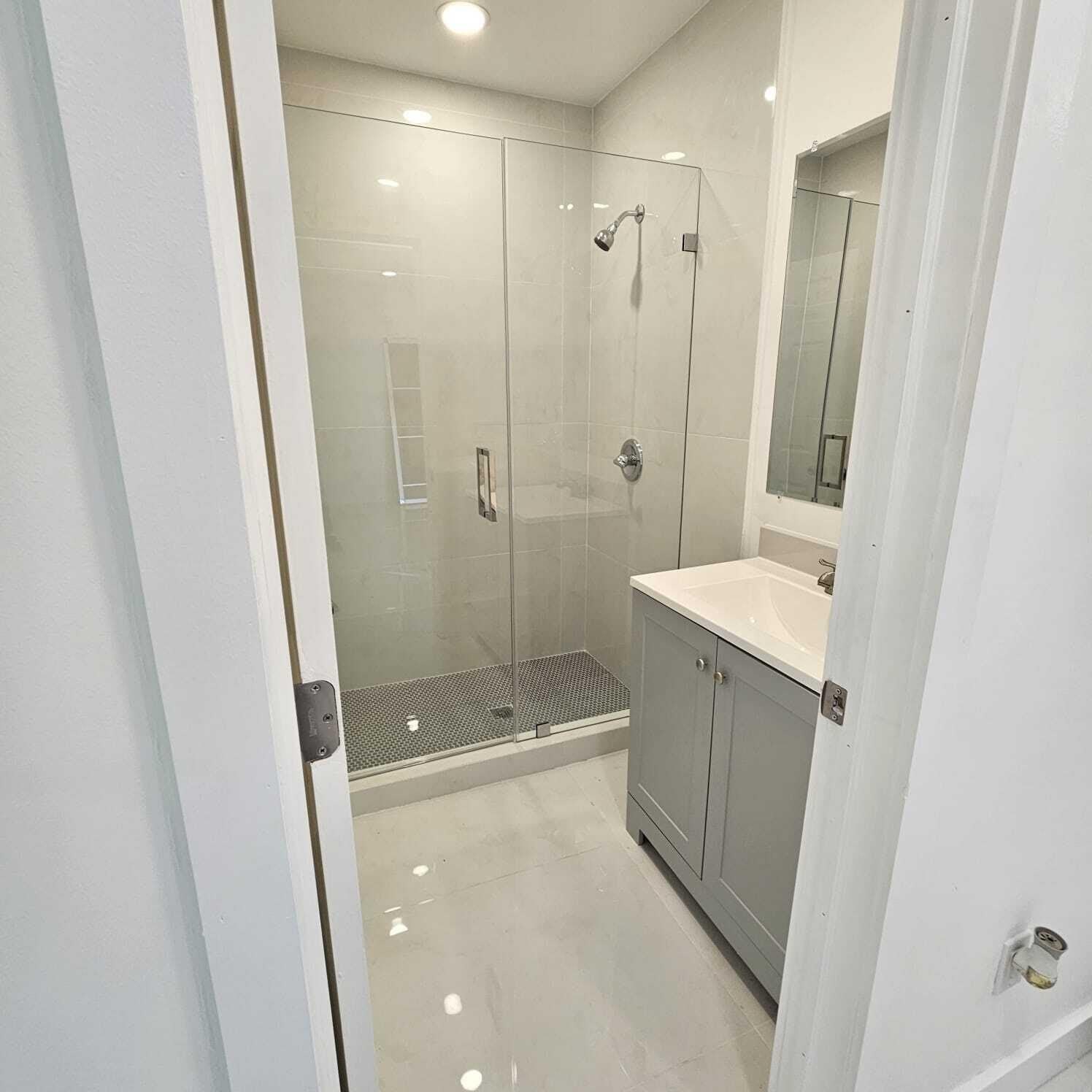 206 NE 13th Street – photo 3