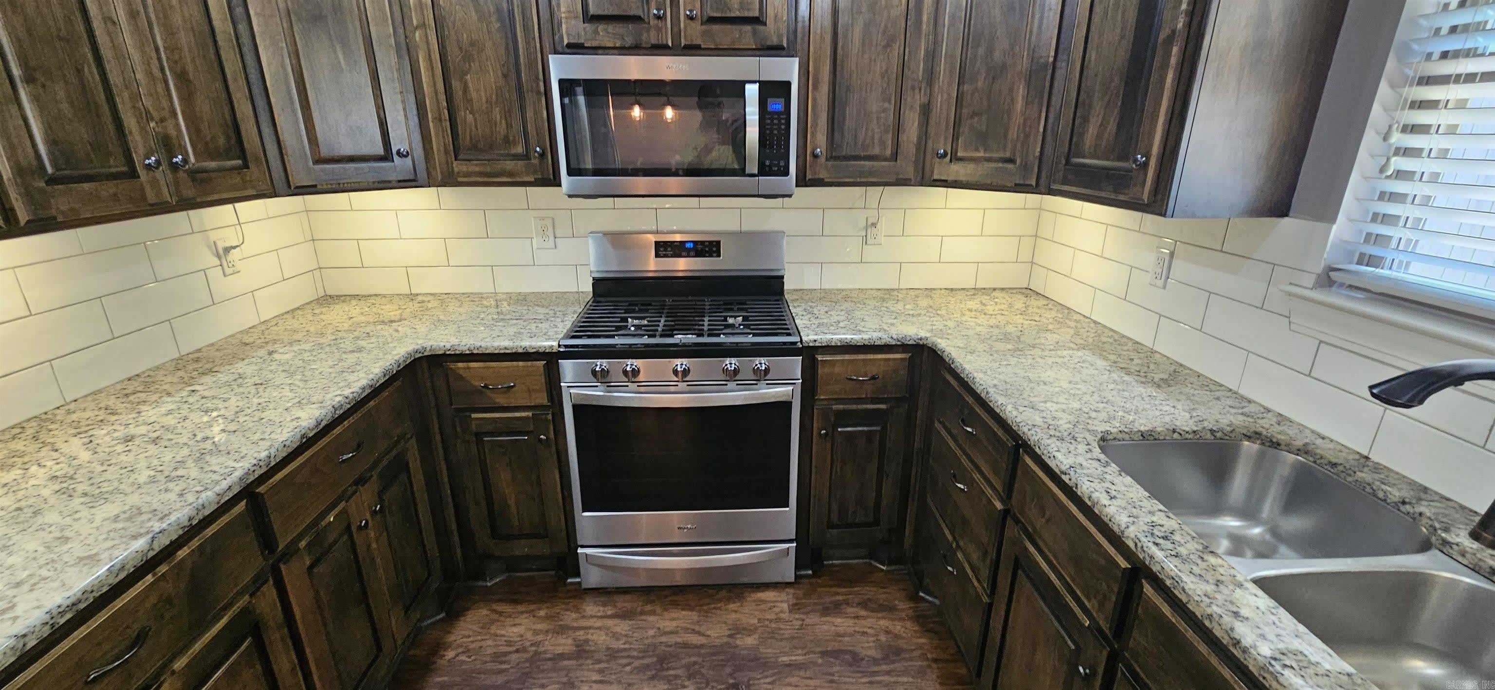 6070 Allwood Drive – photo 5