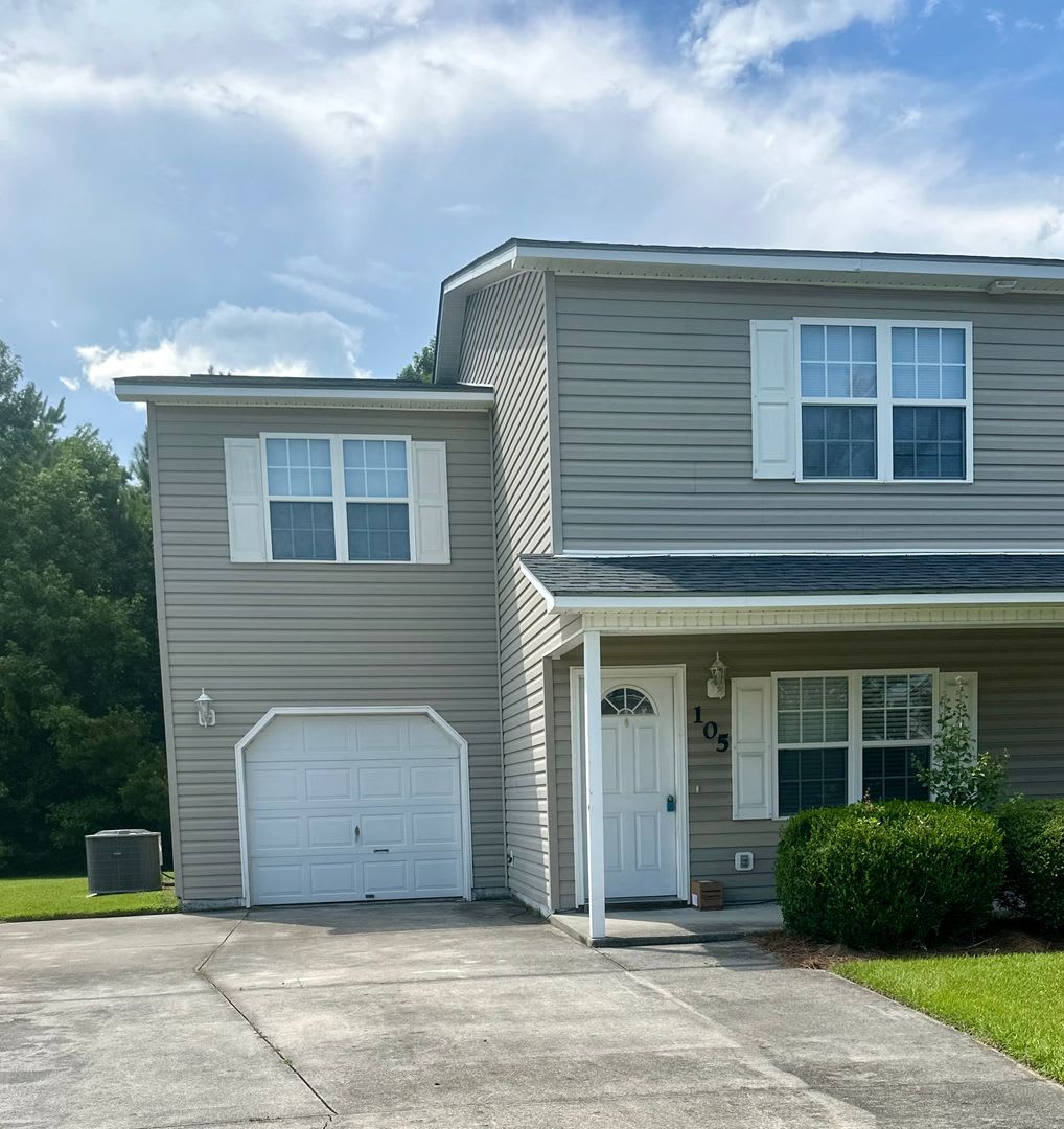 105 E Coopers Ct – photo 1