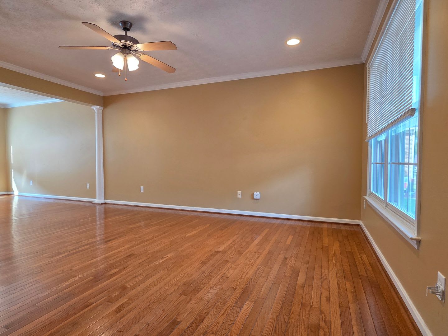 587 S Atcher Street – photo 3