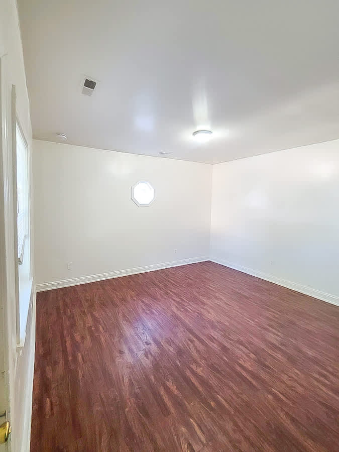 144 Spring St – photo 5