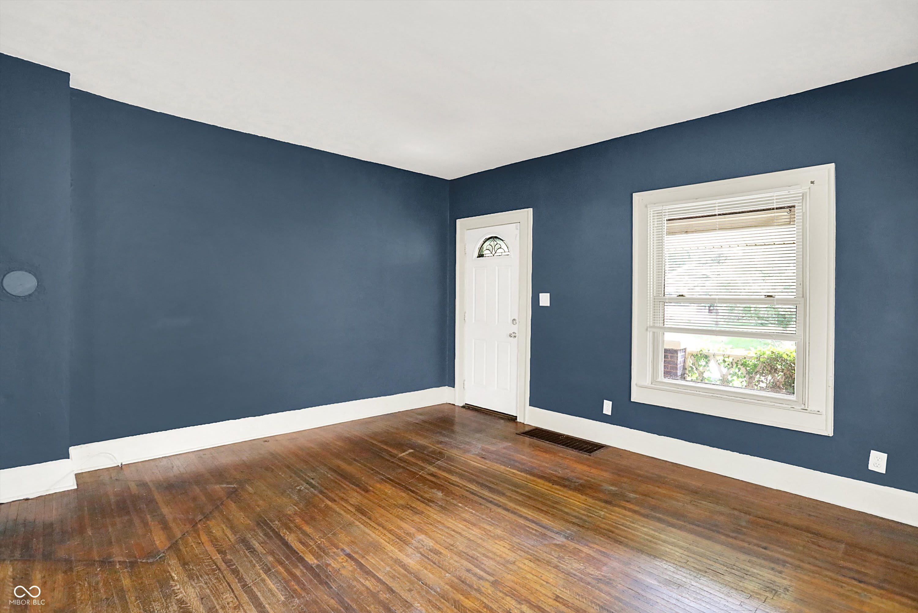 626 N Riley Avenue – photo 5