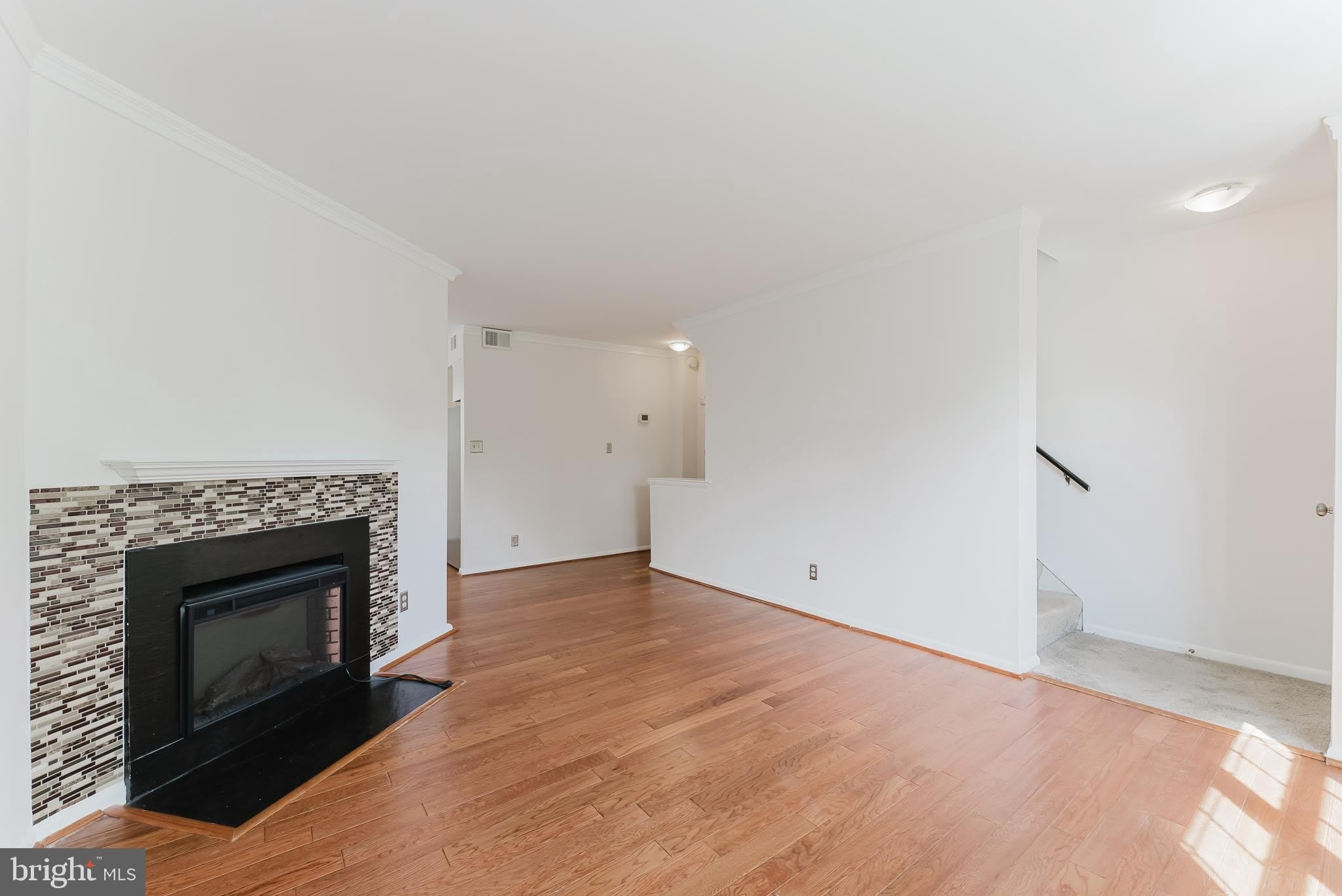 2725 S WALTER REED Drive – photo 5