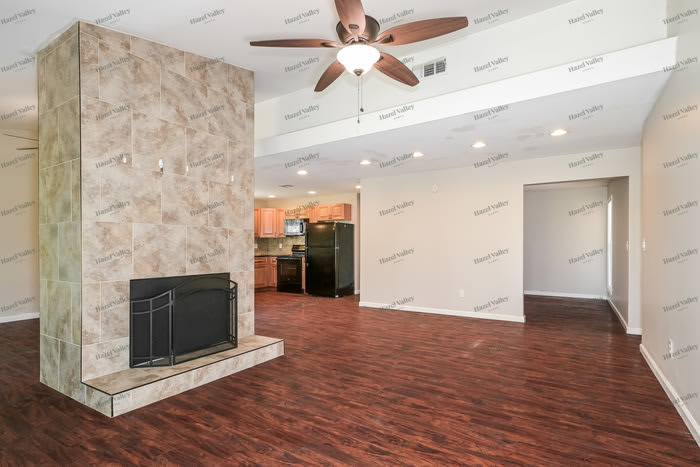 3155 Stafford Lane – photo 5