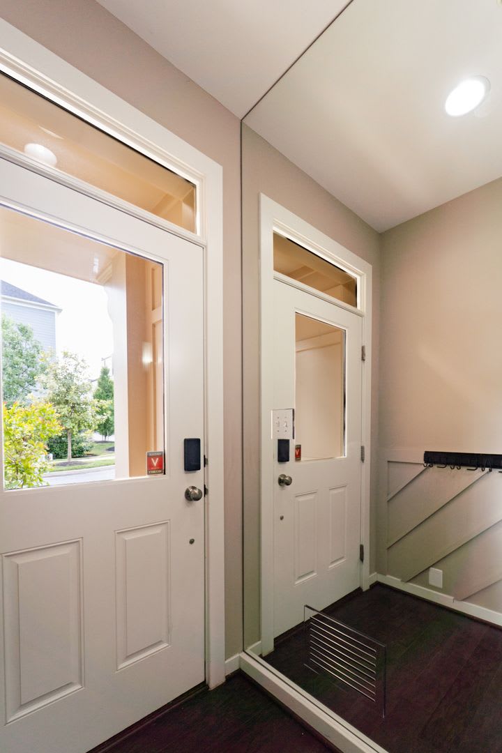 4 Bed 3 Full 2 Half Bath Townhome In Travilah Station – photo 5