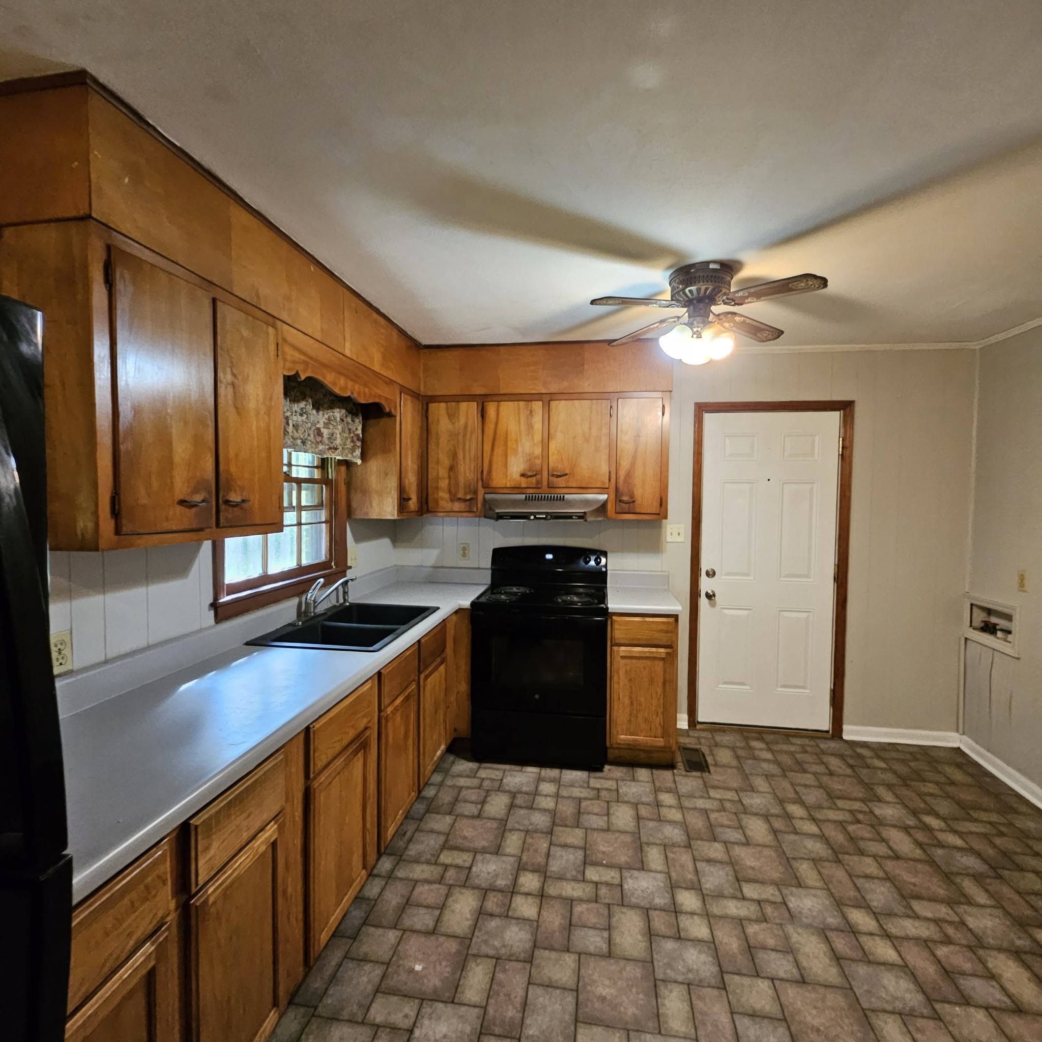 2329 Regan Avenue – photo 5