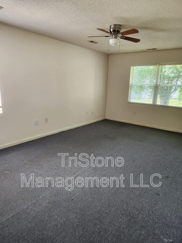213 Bishop Lane 2 – photo 4