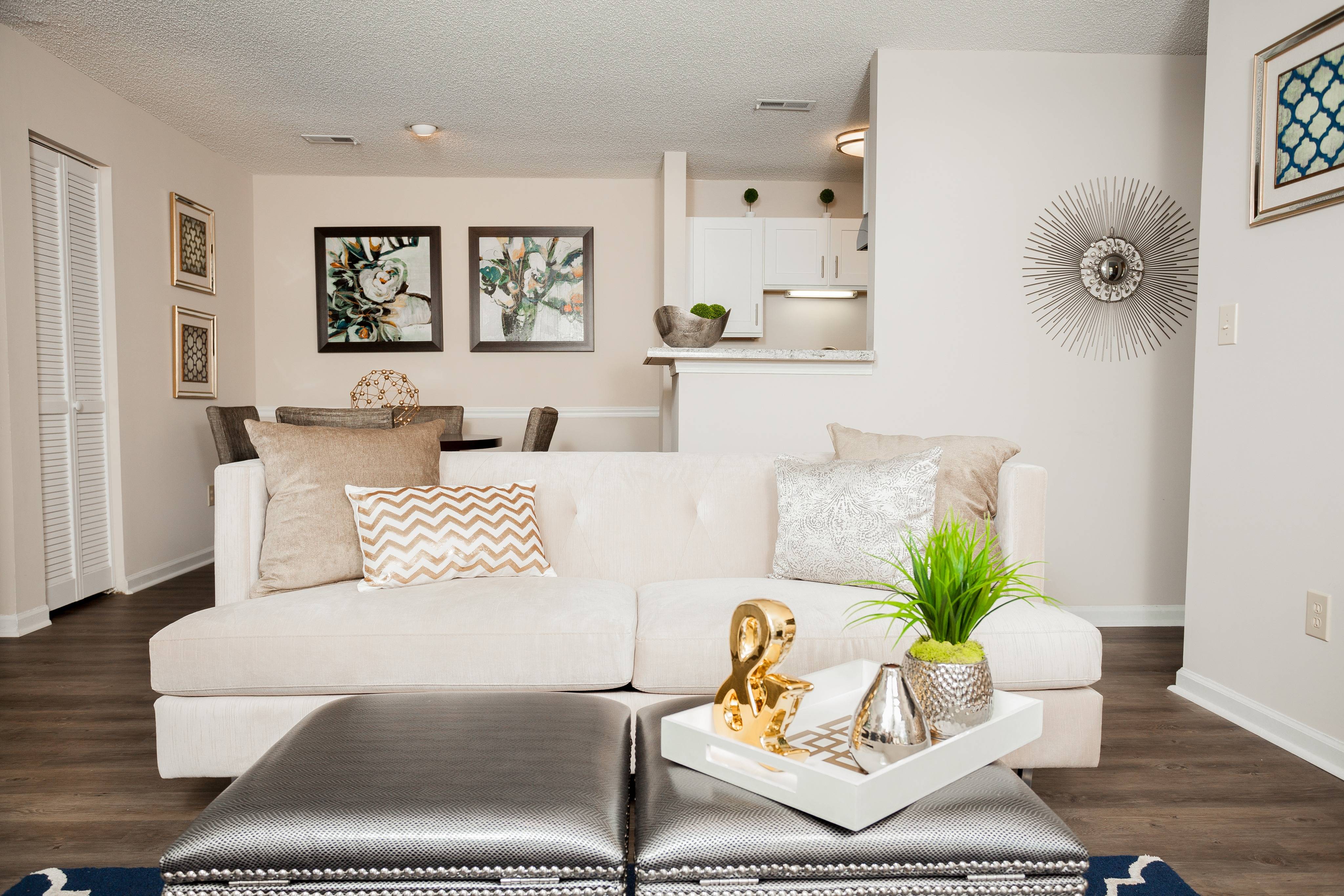 Arbors at Brookfield Apartments – photo 3