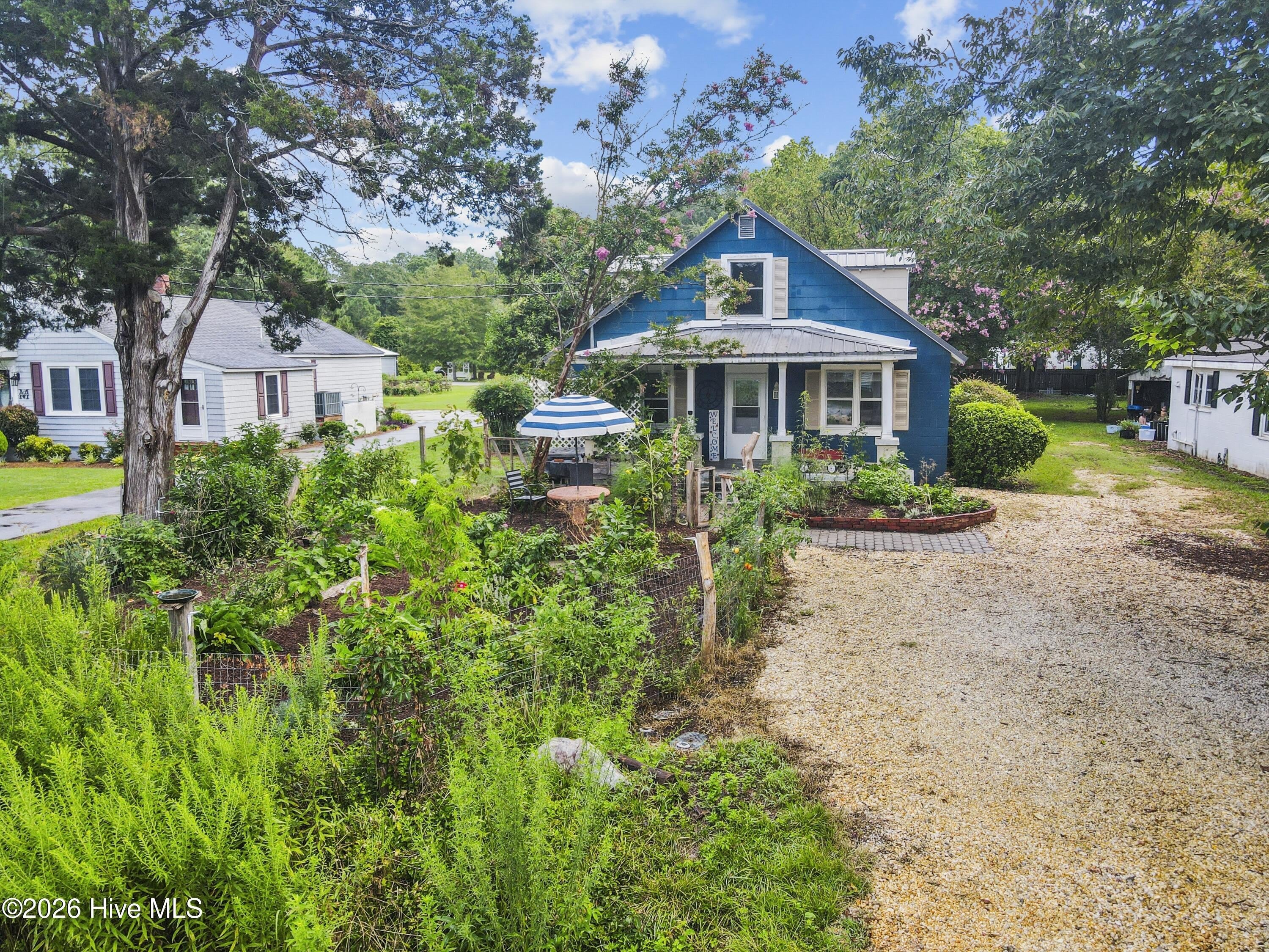 312 Beach Street – photo 2