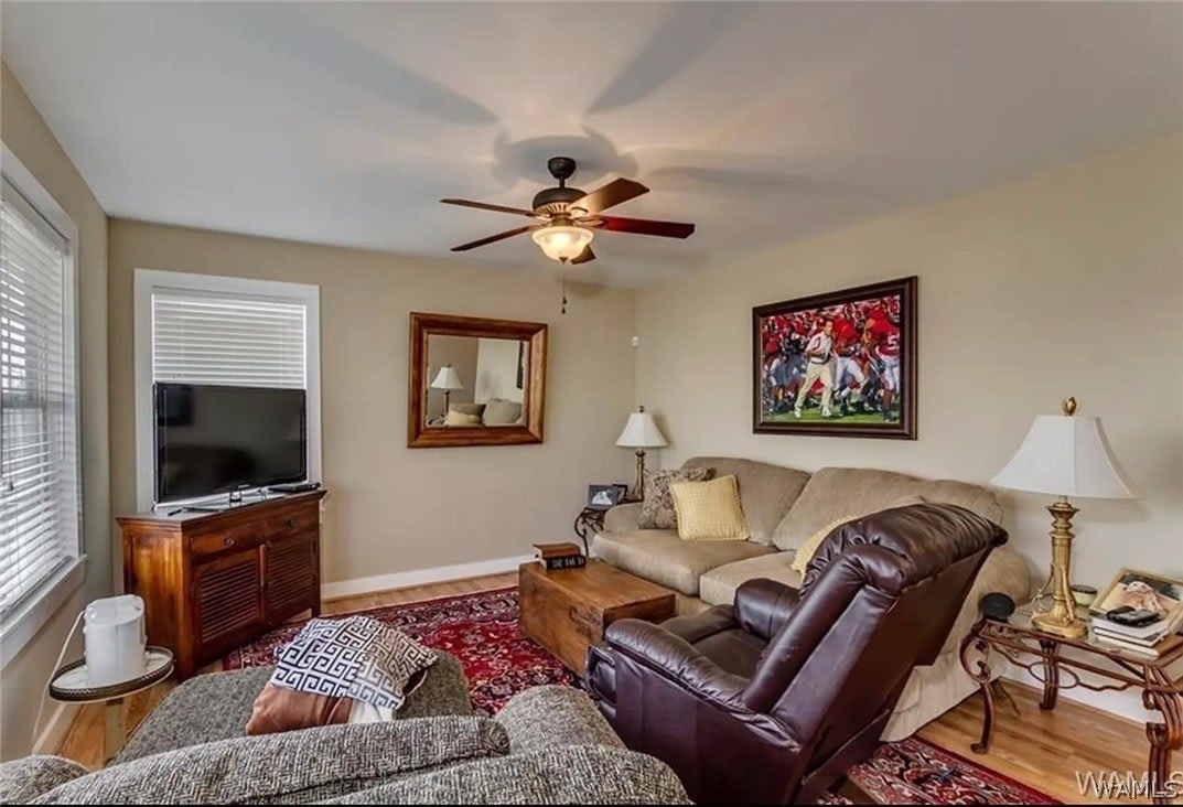 35 Beverly Heights – photo 2