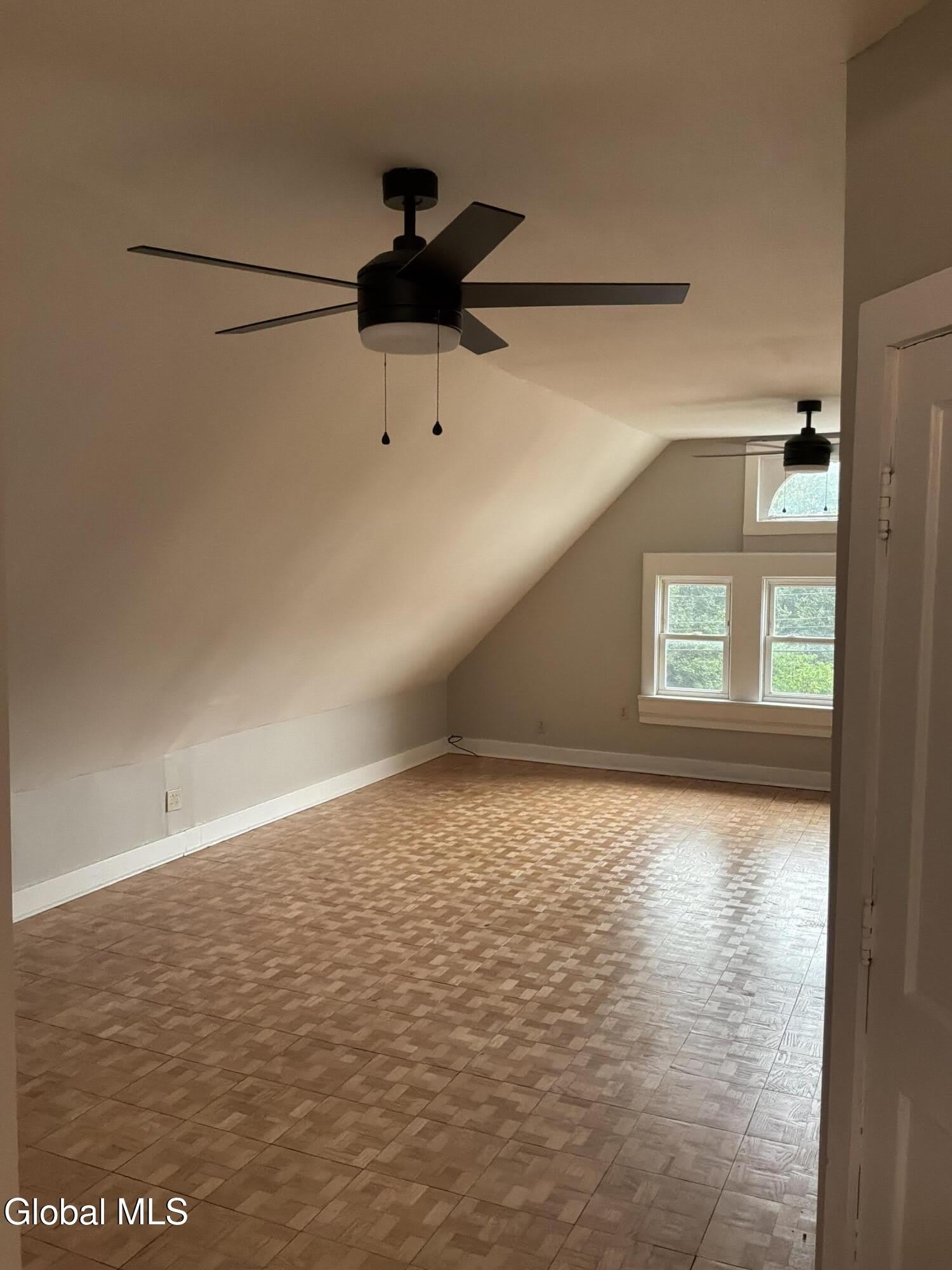 137 Broad Street – photo 4