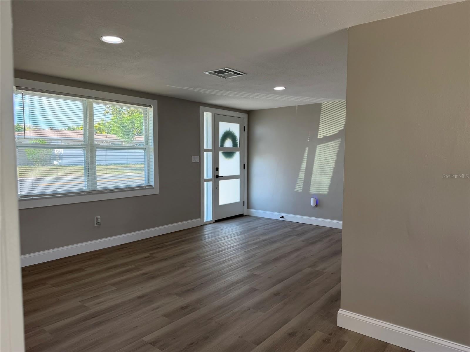 7220 FOX HOLLOW Drive – photo 5