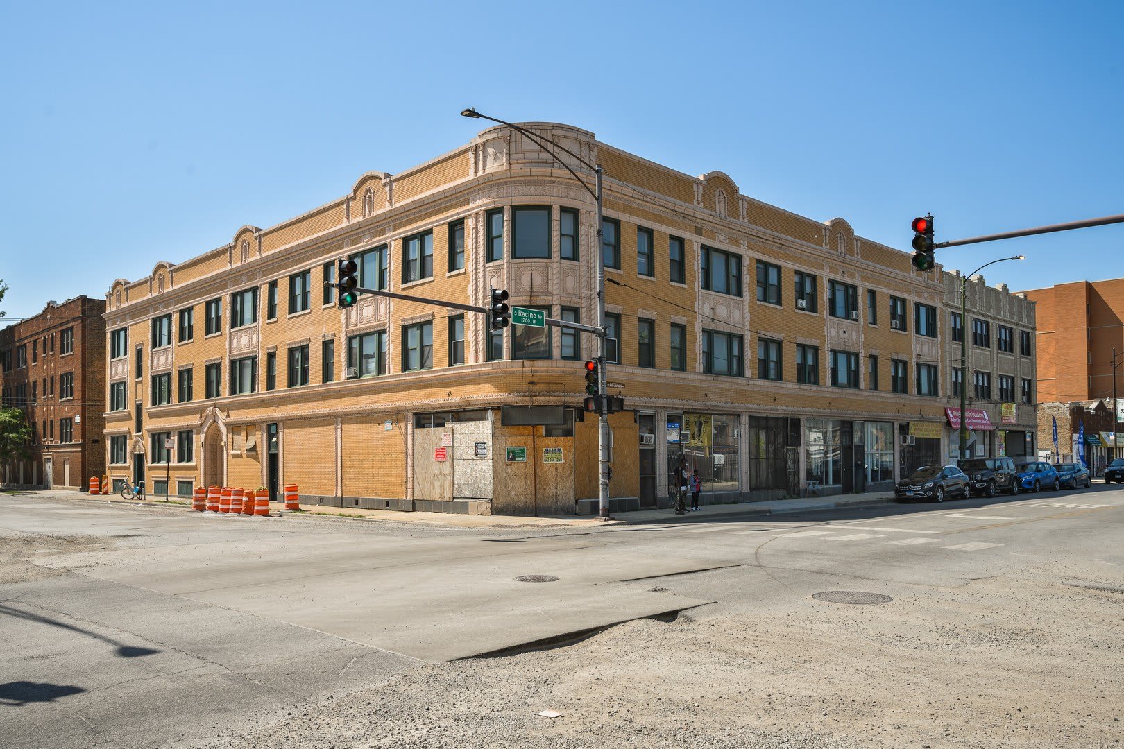 1206 W 83rd Street – photo 2
