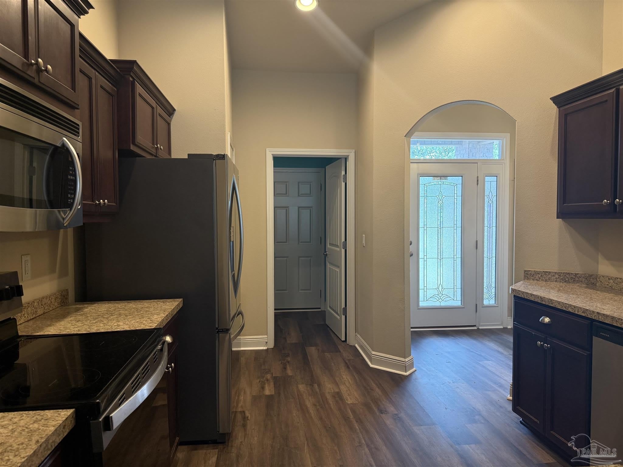 4180 Hazelhurst Dr – photo 3