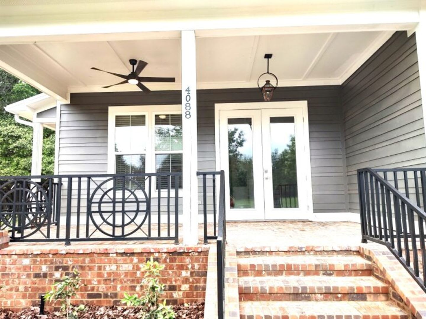 Premium 4 Bedroom in Southwood – photo 3
