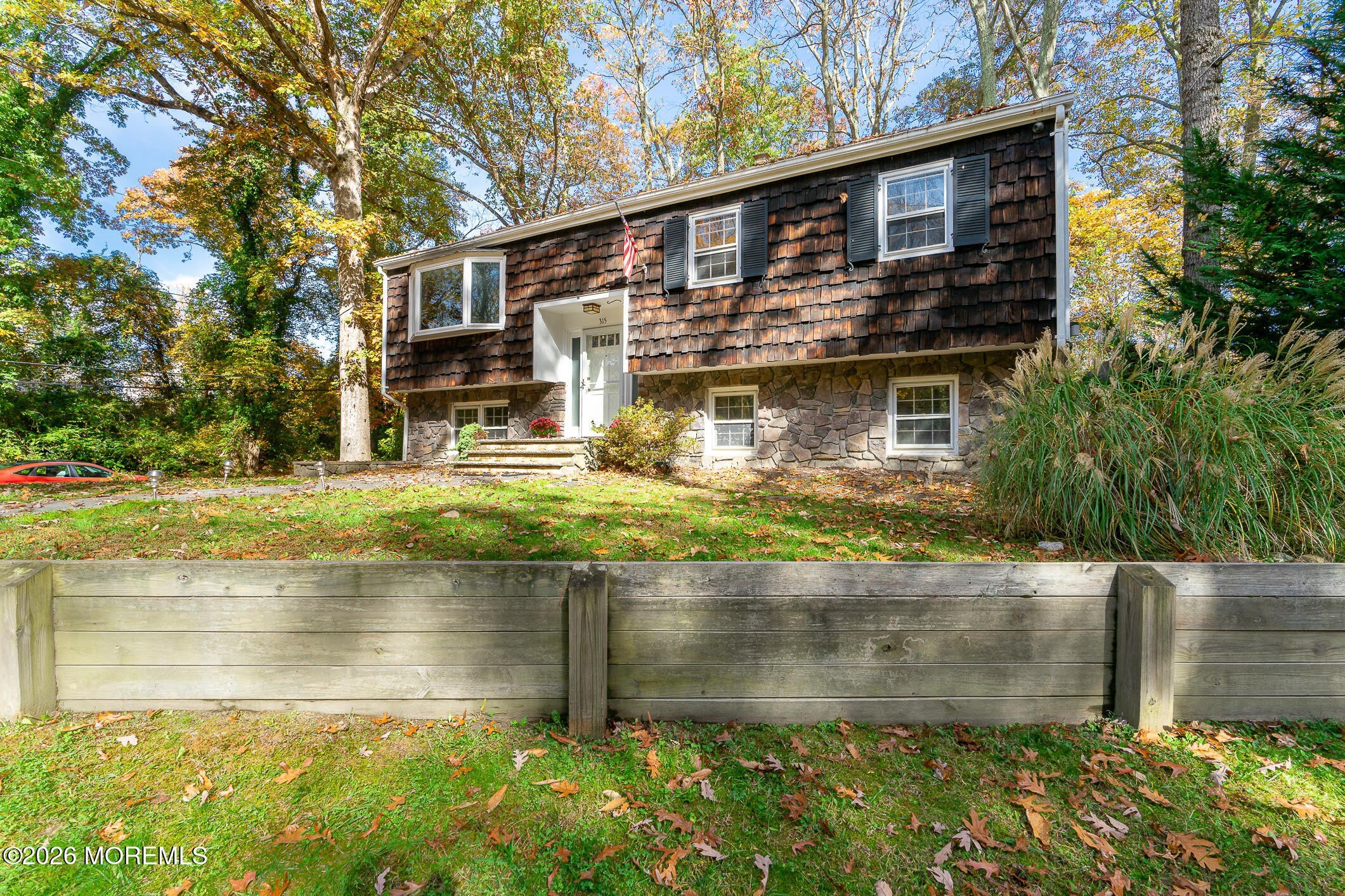 315 Beverly Way – photo 2