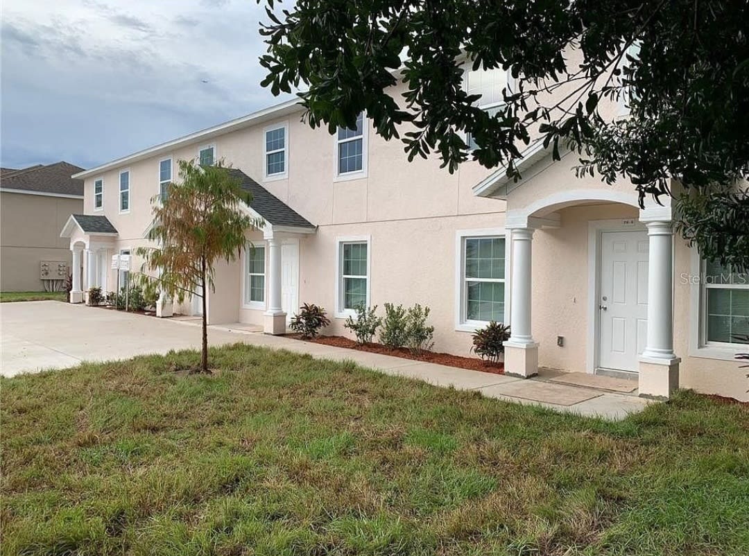 210 Majors Ln – photo 2