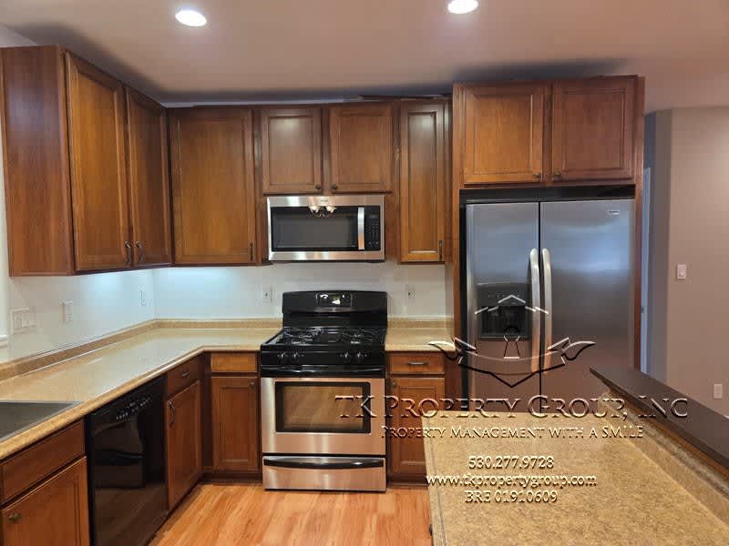 18449 Shasta Dam Way 2 Cottage – photo 4
