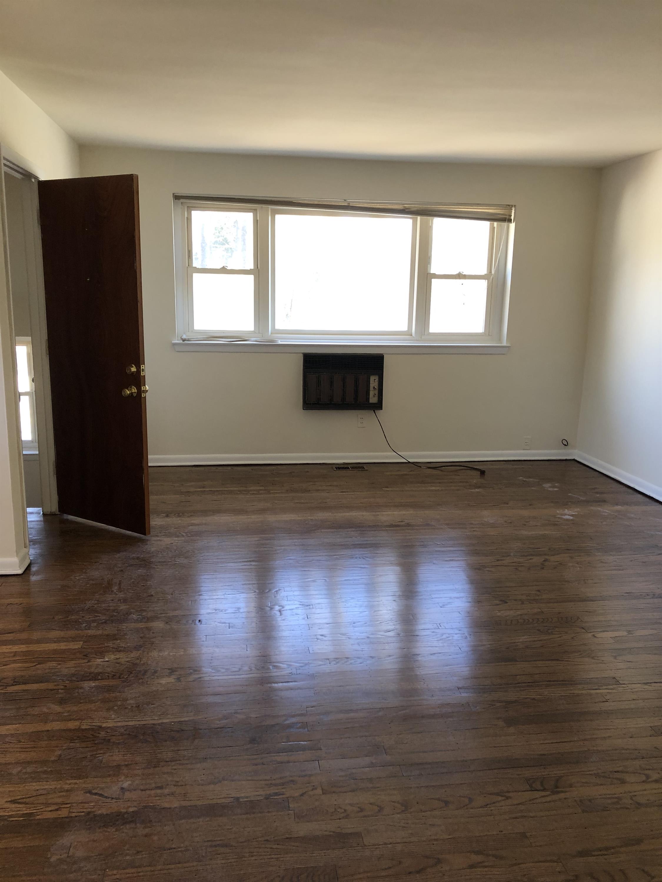 217 South Parkway Boulevard – photo 5