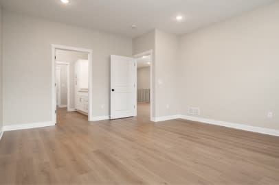 5718 Willow Creek Lane – photo 5