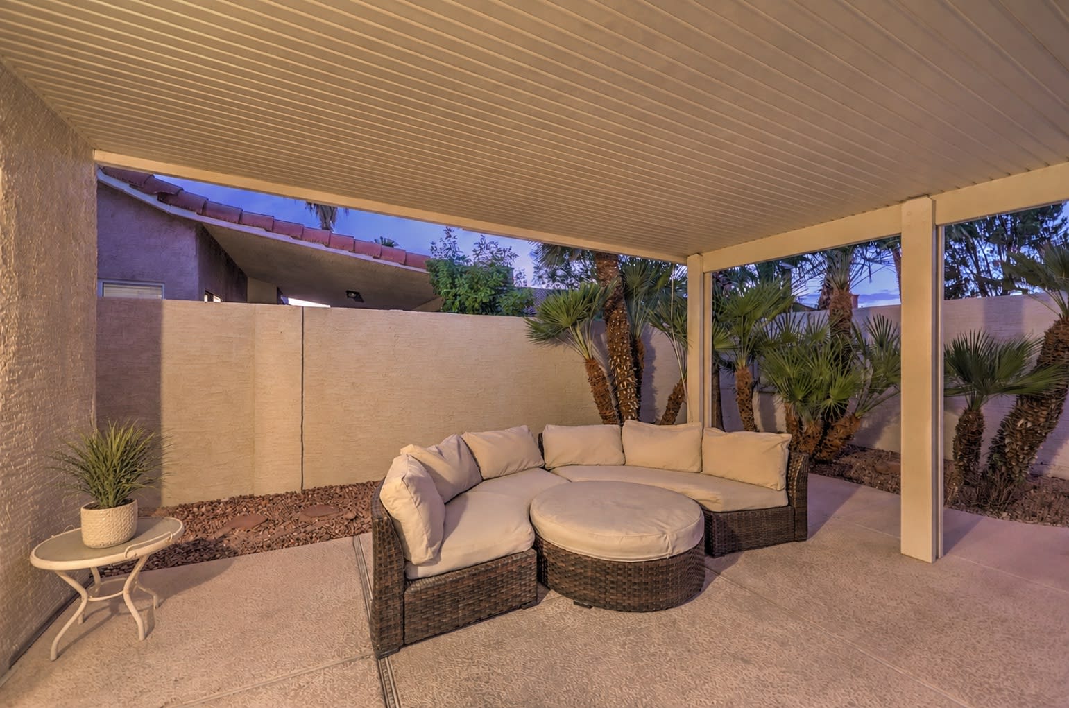 1922 Donnington Ct – photo 4