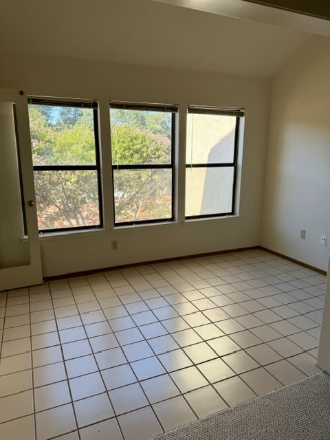 1422 South Villa Way – photo 4