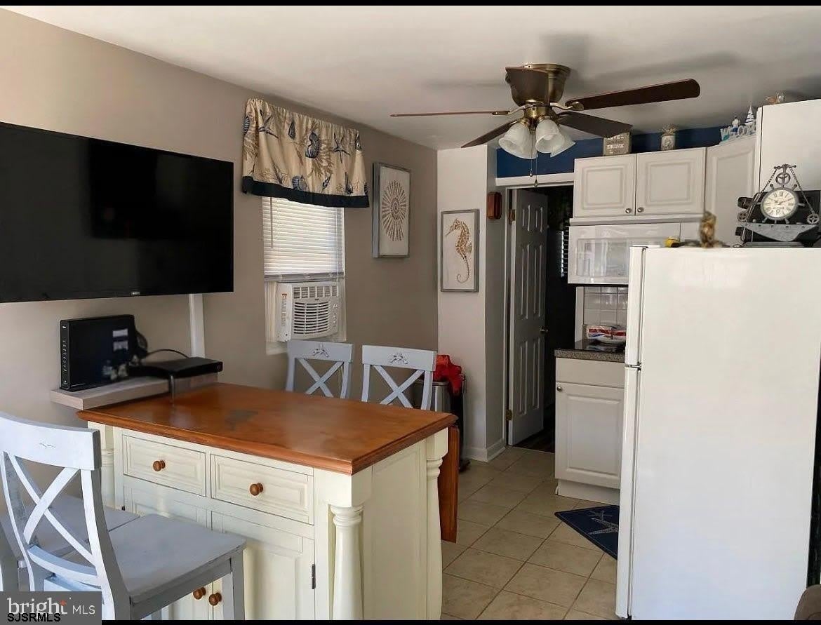 9411 Monmouth Ave – photo 5