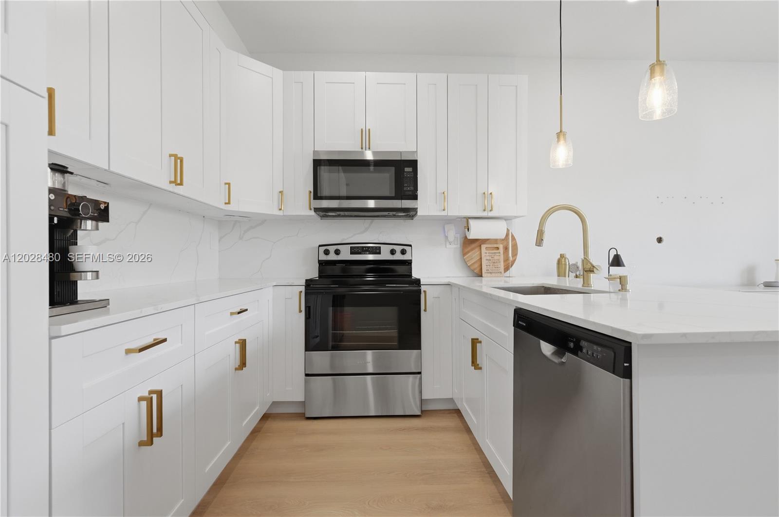 4425 Southwest 160Th Avenue – photo 2