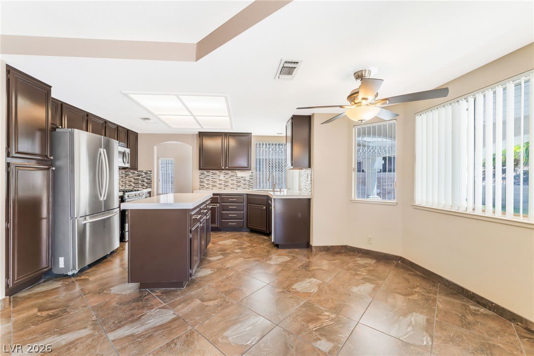 1111 Sleetridge Drive – photo 5