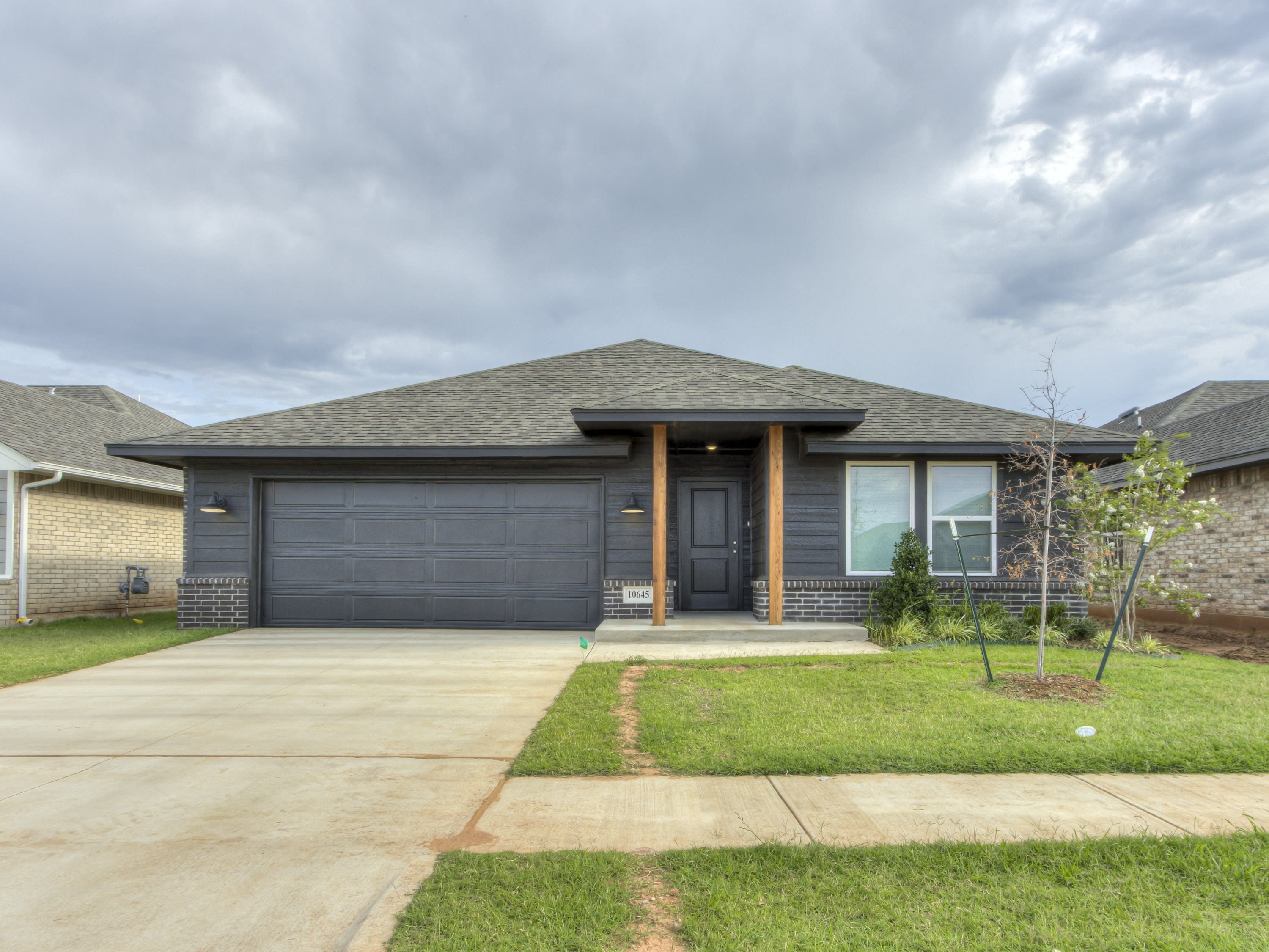 10645 Southwest 18th Street – photo 1